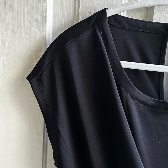 Banana Republic Tie-Front Cropped Jumpsuit Black - Picture 4 of 9